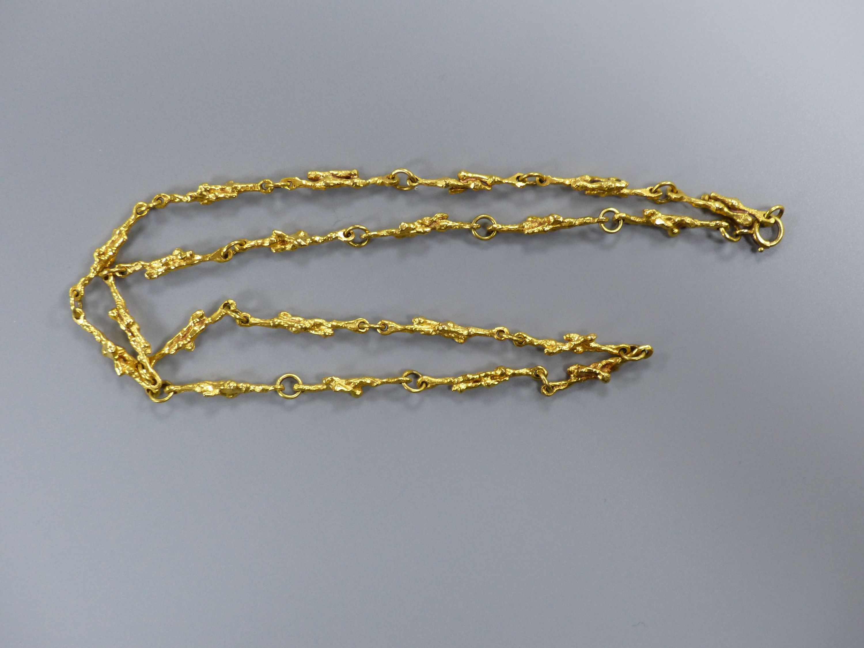 A 9ct rustic link chain, 50cm,
